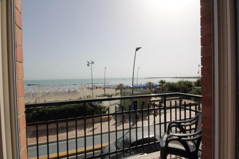Belo Horizonte Bed and Breakfast Civitanova Marche Εξωτερικό φωτογραφία